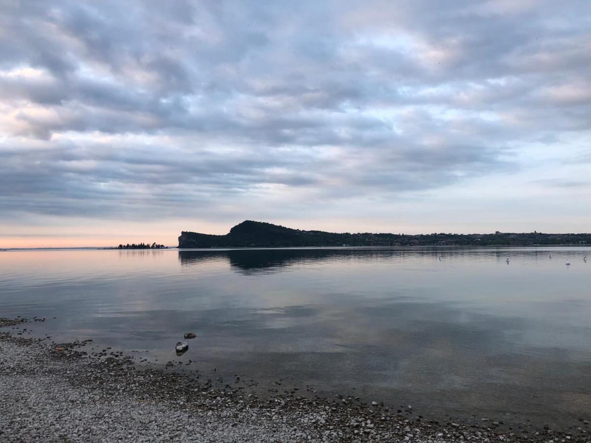 Chiare Ginestre Διαμέρισμα San Felice del Benaco Εξωτερικό φωτογραφία